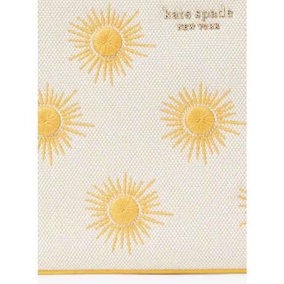 Kate Spade Sunkiss Embroidered Canvas Sun Pouch Wristlet NWT - Picture 3 of 11